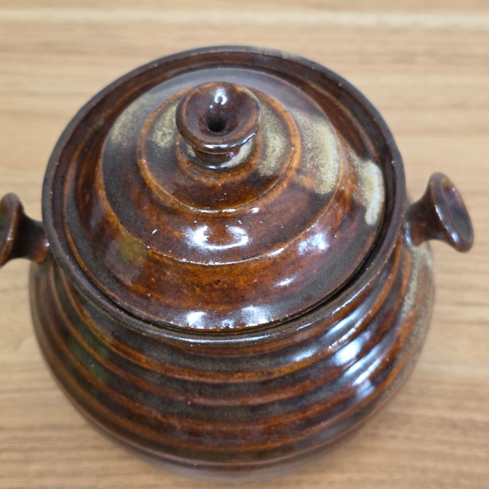 Vintage Stoneware Pot‎ with Lid Handcrafted Rustic Brown Ceramic Kitchenware - Picture 3 of 9